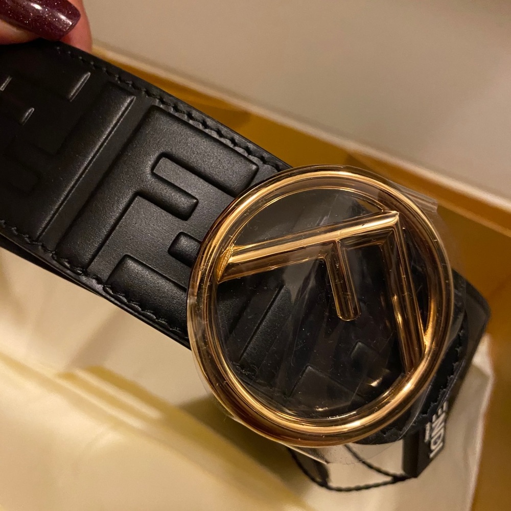 SOLD!!!! NEW Fendi Belt 90|36 Black Leather
